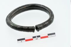 Foto von Bronzearmreif (NHMW-PRAE-025806)
